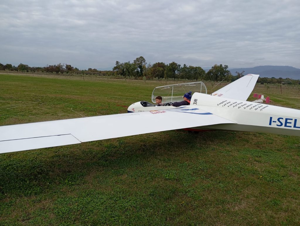 WhatsApp Image 2025-10-29 at 23.47.47